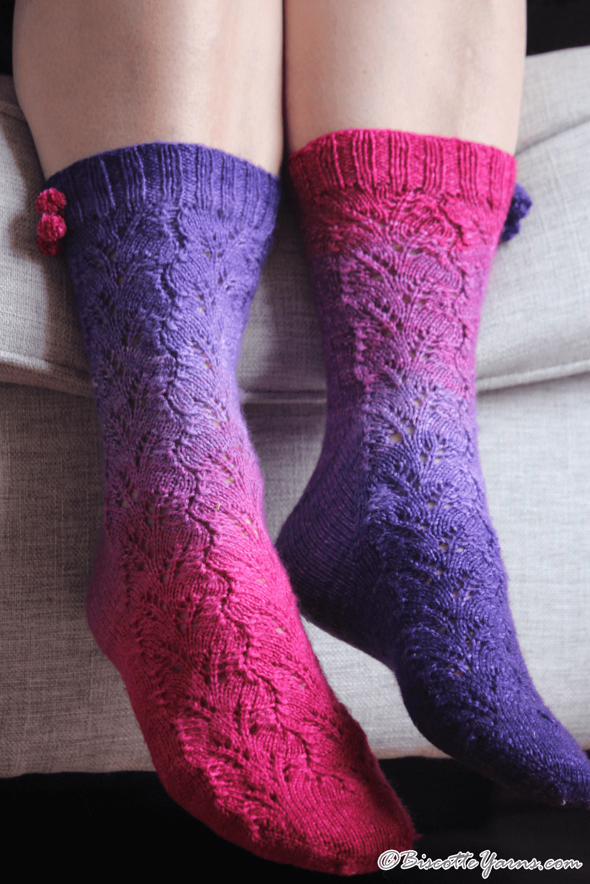 Blueberry Mocktail Socks Pattern - Biscotte Yarns