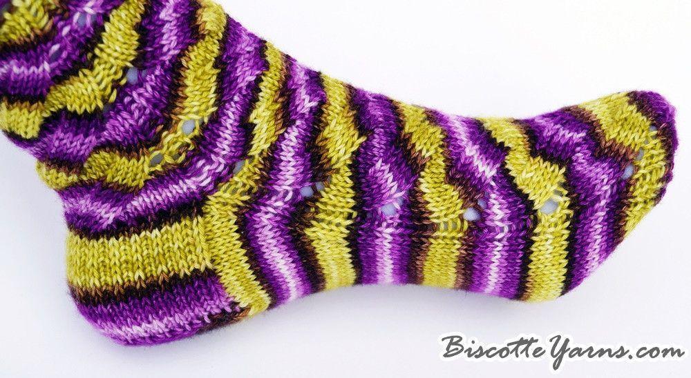 Free sock pattern - Moutons en vacances - Biscotte yarns