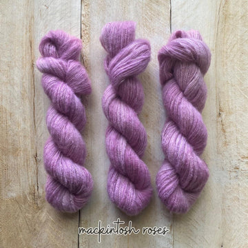 DOLCE MACKINTOSH ROSES - Biscotte Yarns