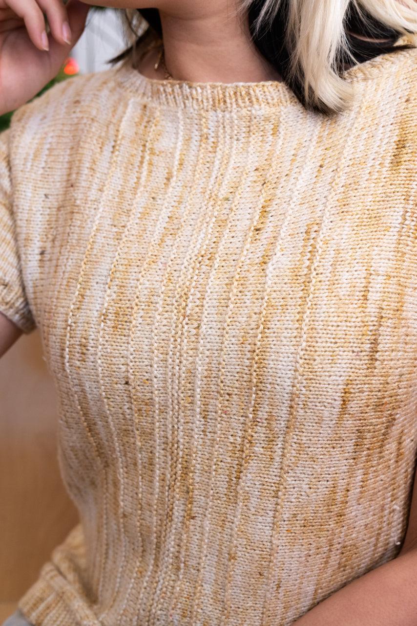 Vertiligne | Pullover short sleeves - Free knitting pattern - Biscotte Yarns