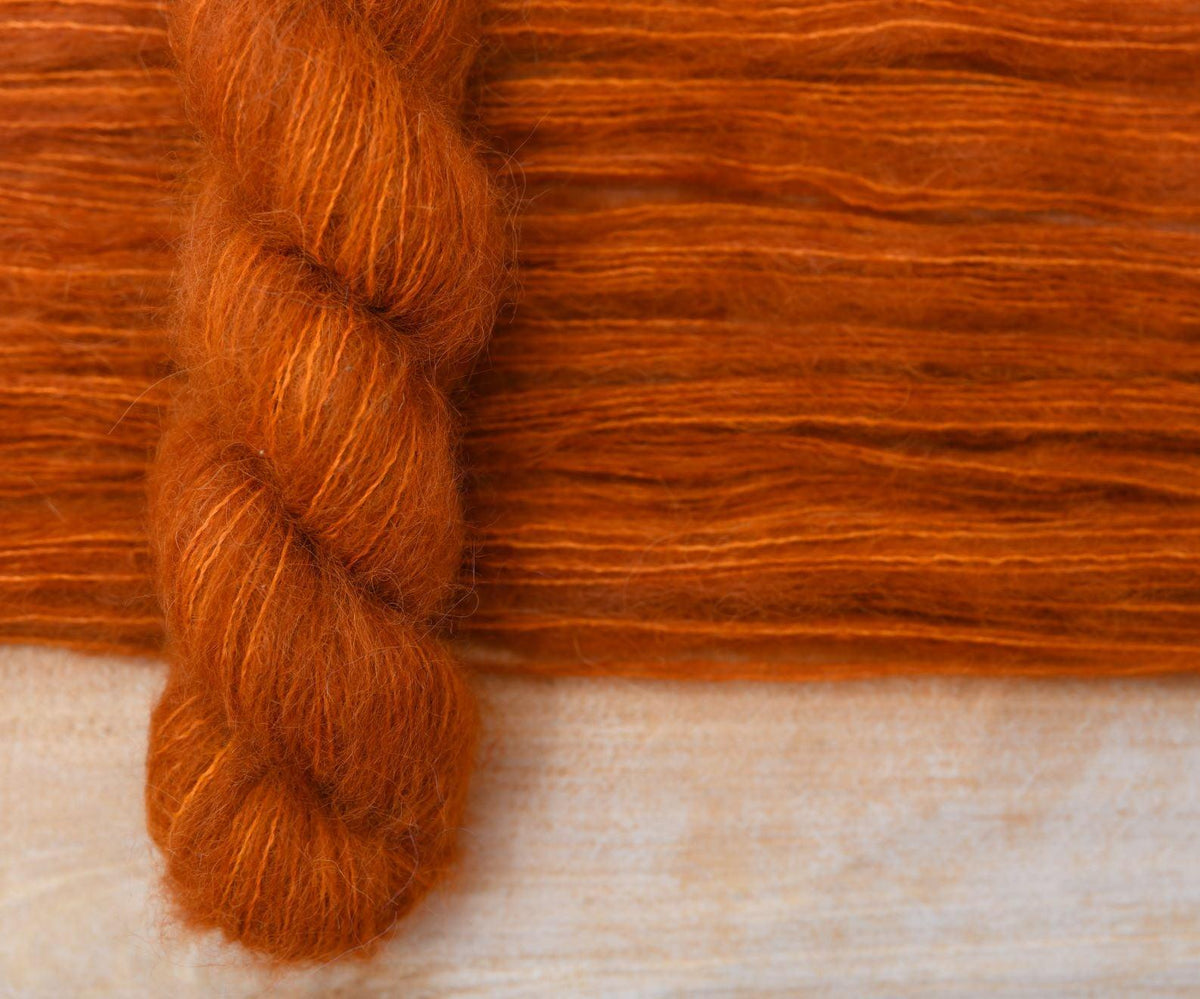 SURI ALPACA GINGERBREAD - Biscotte Yarns