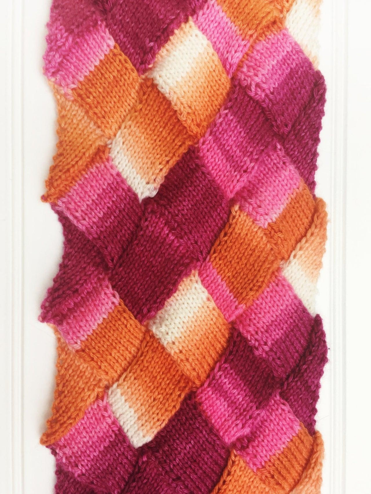 Entrelac scarf knitting pattern Biscotte's version - Biscotte Yarns