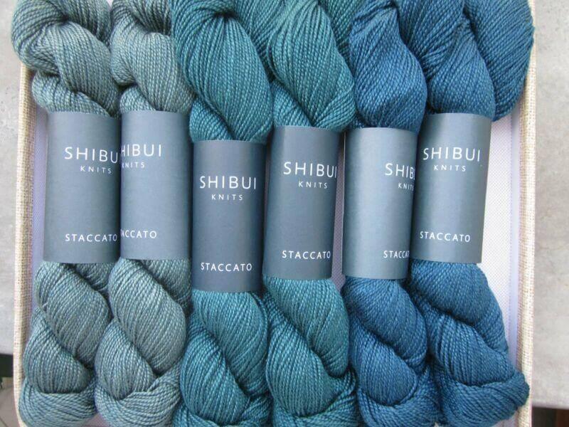 Staccato - Shibui 🐦 - Color: 2041 - Pollen, 2001 - Abyss, 11 - Tar, 2014 - Ivory, 13 - Caffeine, 2181 - Bone, 2180 - White, 2003 - Ash, 2182 - Shore, 2185 - Deep Water, 2186 - Dusk, 2017 - Velvet, 2187 - Ember, 2018 - Bordeau, 2035 - Fog, 2016 - Suit